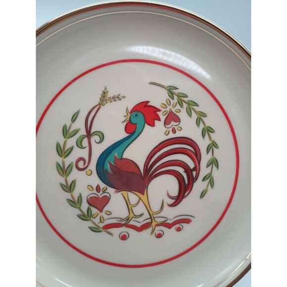 Vtg Hyalyn Rooster Plate Hearts Laurel Gold Rim Salad Lunch - Picture 4 of 4